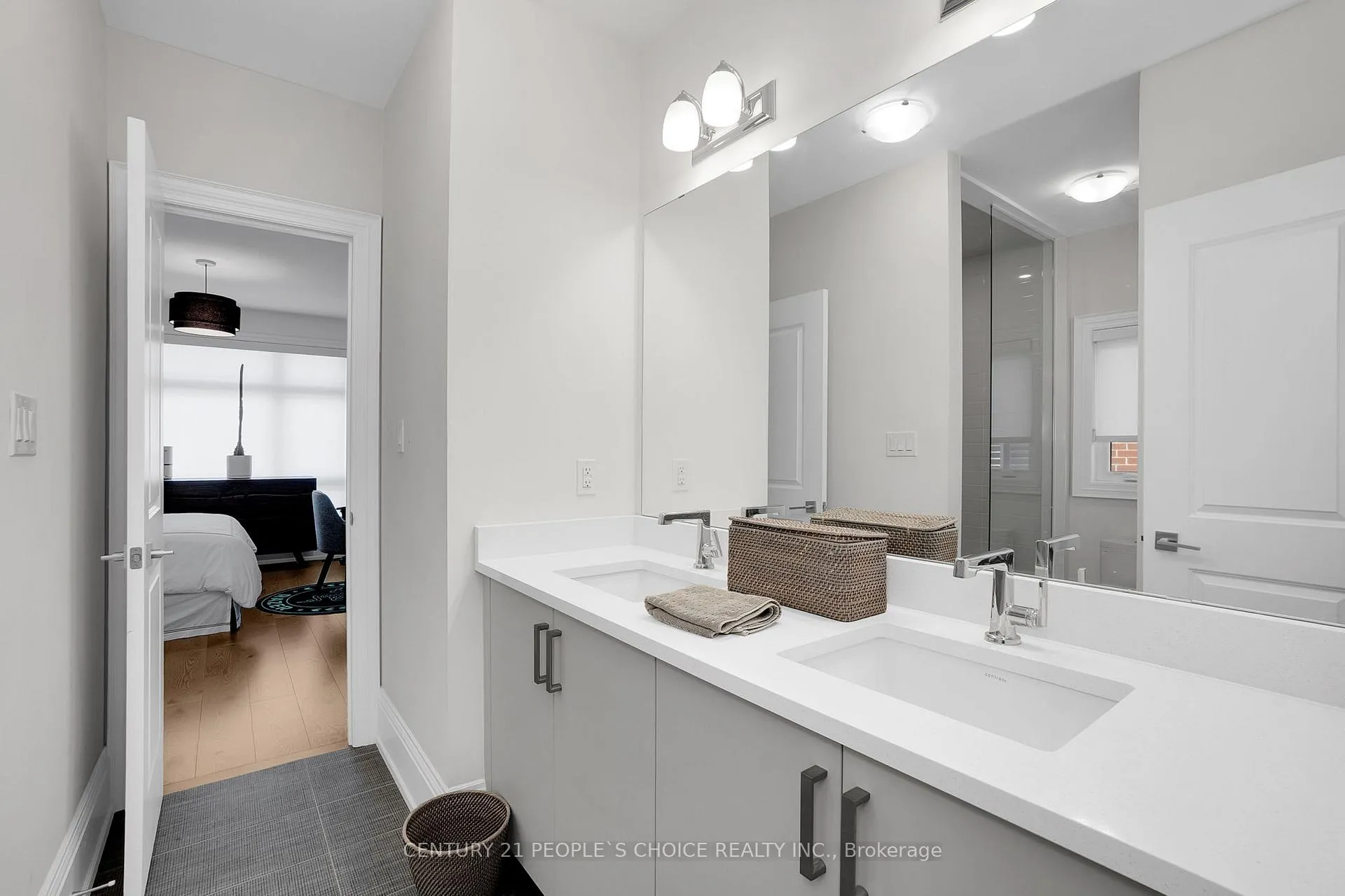 Photo 25 of 140 Wainfleet Crescent, Vaughan, Vellore Village — HOMEH
