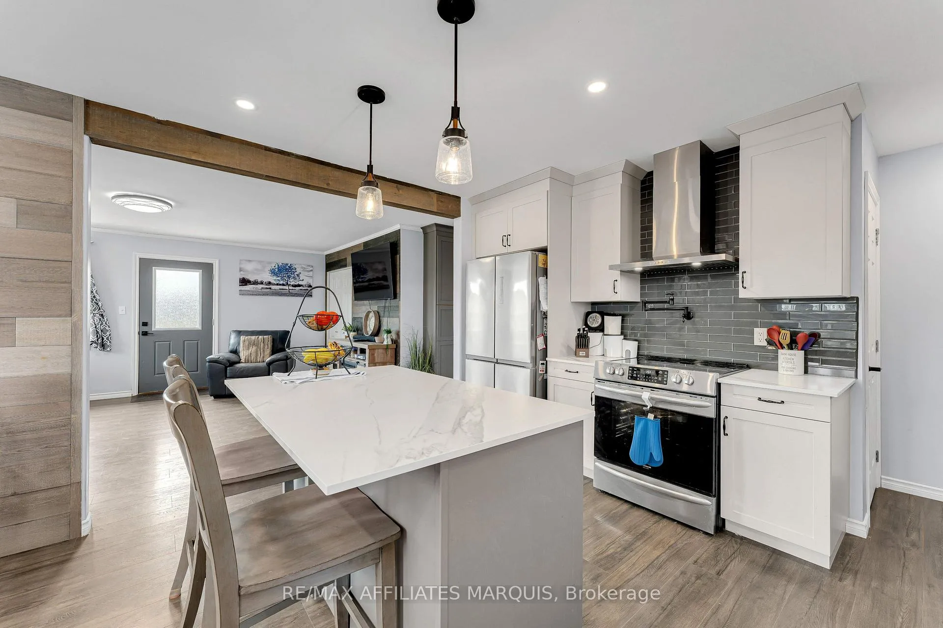 Photo 9 of 3069C 5th Lake Road, Frontenac, Frontenac Centre — HOMEH