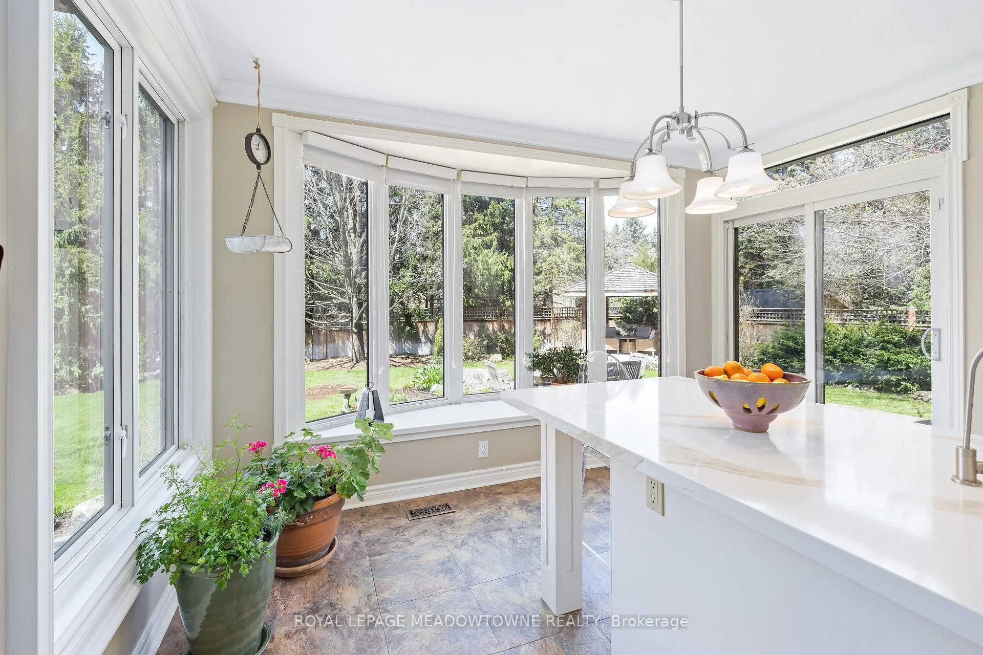 Photo 20 of 16 Oak Ridge Drive, Halton Hills, Glen Williams — HOMEH