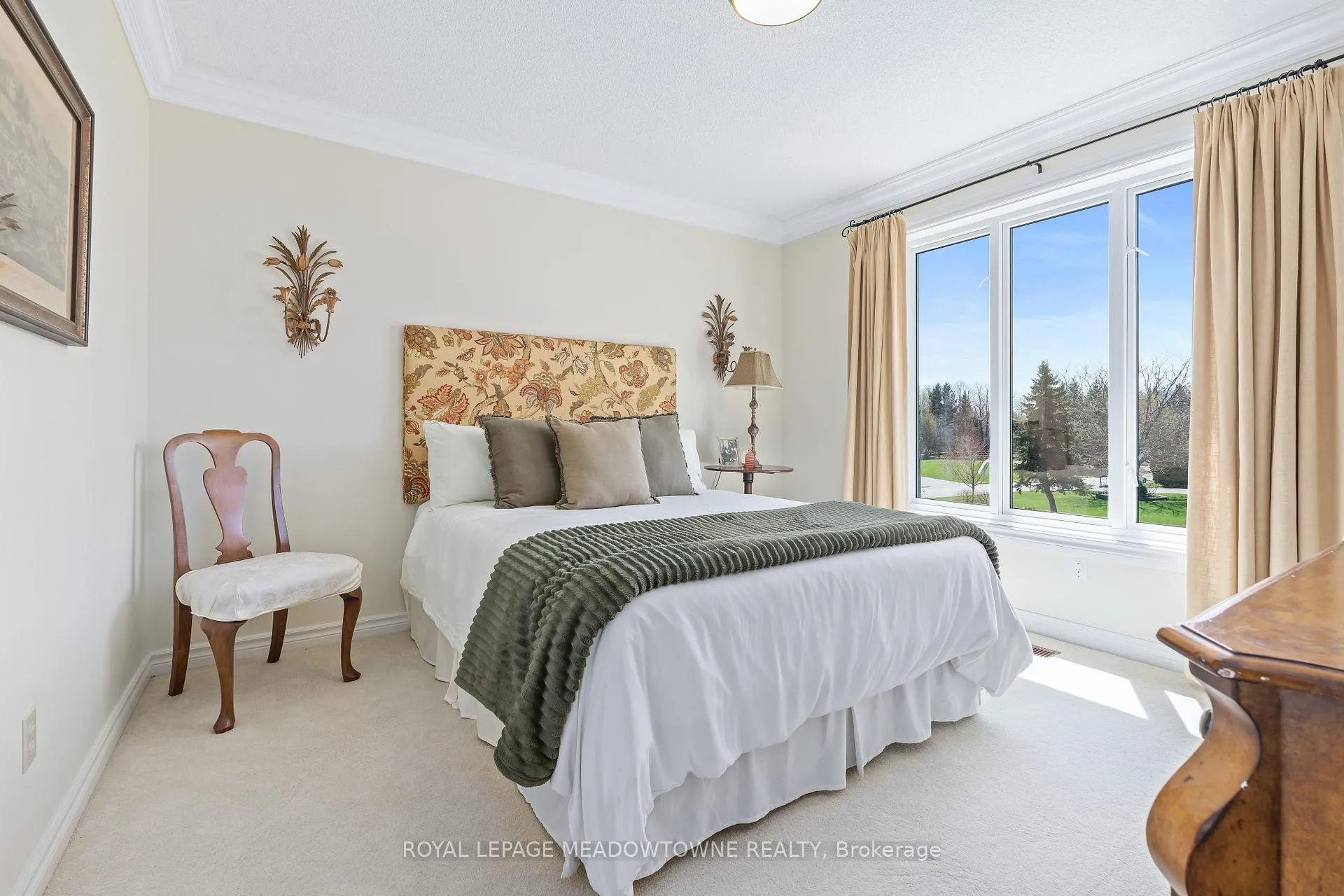 Photo 38 of 16 Oak Ridge Drive, Halton Hills, Glen Williams — HOMEH