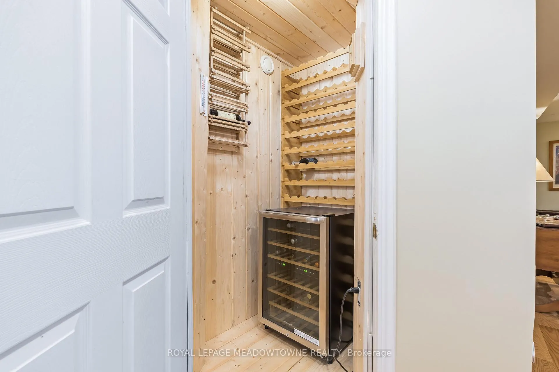 Photo 48 of 16 Oak Ridge Drive, Halton Hills, Glen Williams — HOMEH