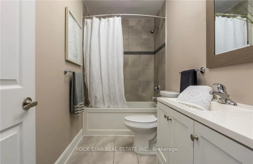 Photo 13 of 292 South Bend Road E, Hamilton, Hill Park — HOMEH