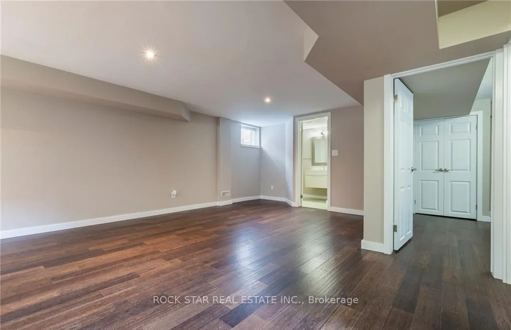 Photo 17 of 292 South Bend Road E, Hamilton, Hill Park — HOMEH