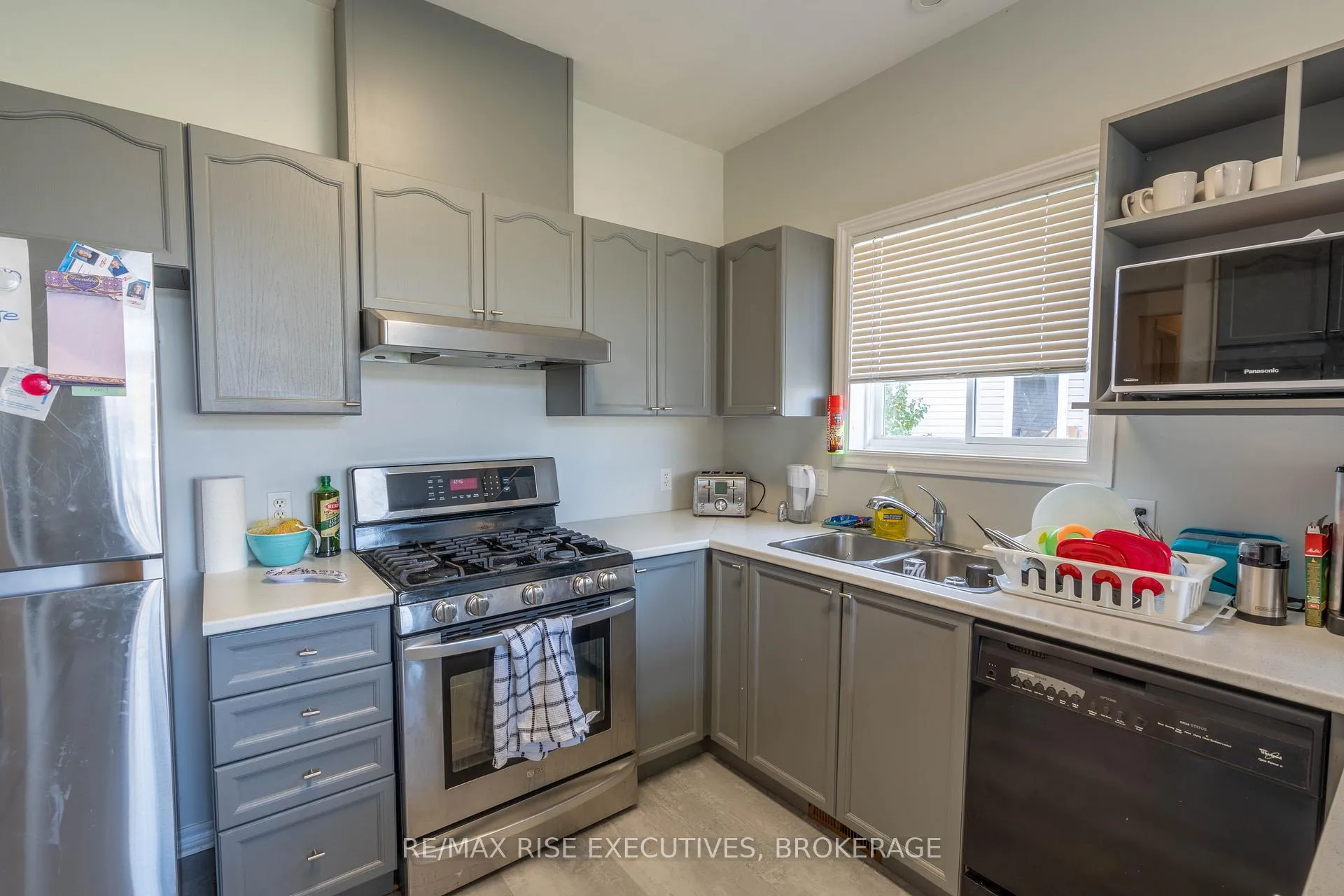 Photo 6 of 105 Aaron Place, Loyalist, Amherstview — HOMEH