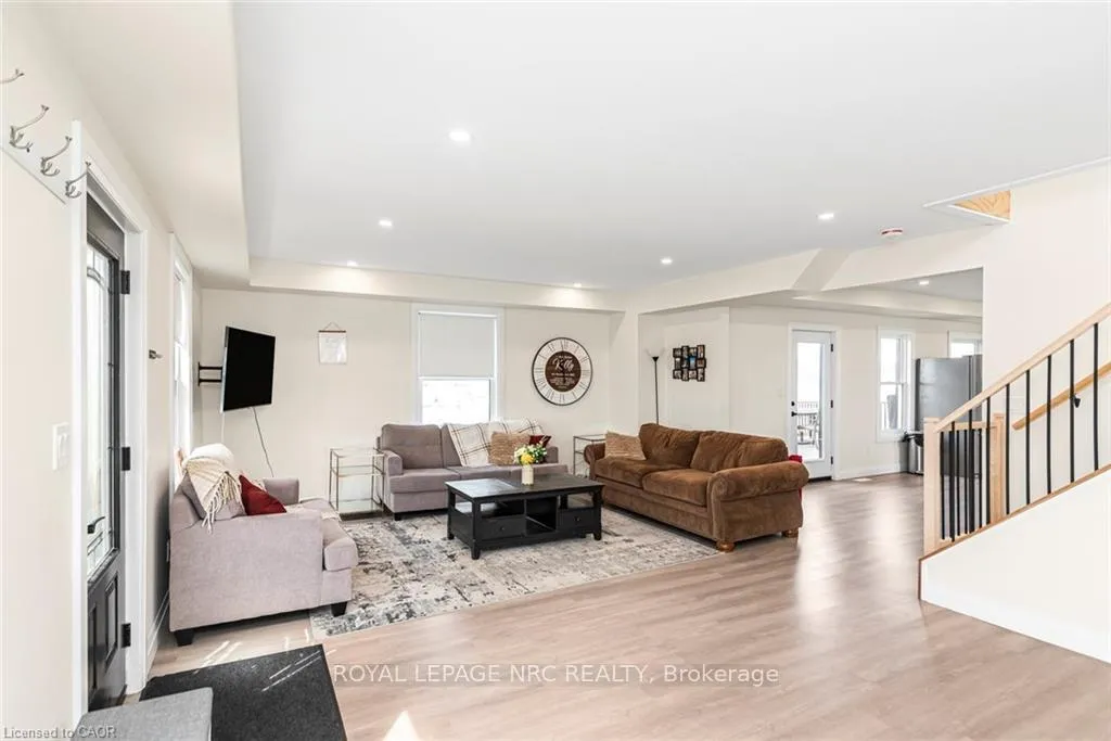 Photo 7 of 136 Rymer Road, Haldimand, Dunnville — HOMEH