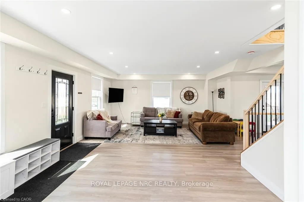 Photo 9 of 136 Rymer Road, Haldimand, Dunnville — HOMEH