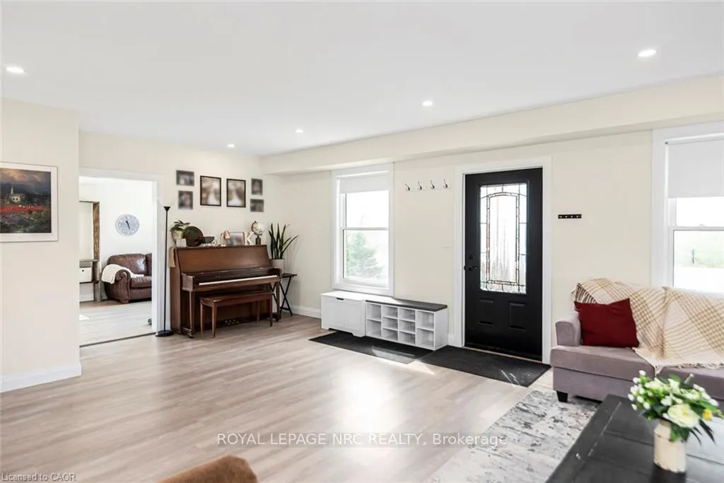 Photo 12 of 136 Rymer Road, Haldimand, Dunnville — HOMEH