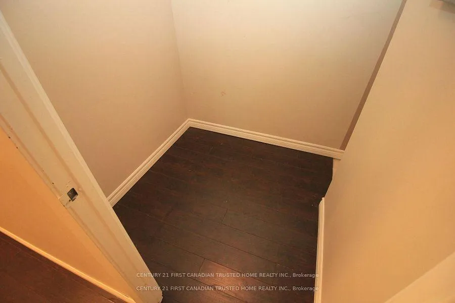 Photo 22 of Unit 702, 155 Kent Street, London, East F — HOMEH
