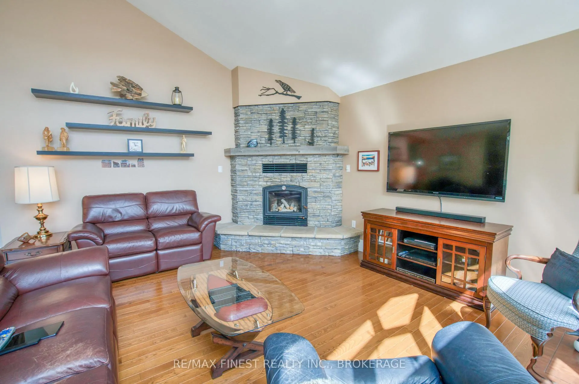 Photo 10 of 1188a Bebris Road, Frontenac, Frontenac Centre — HOMEH