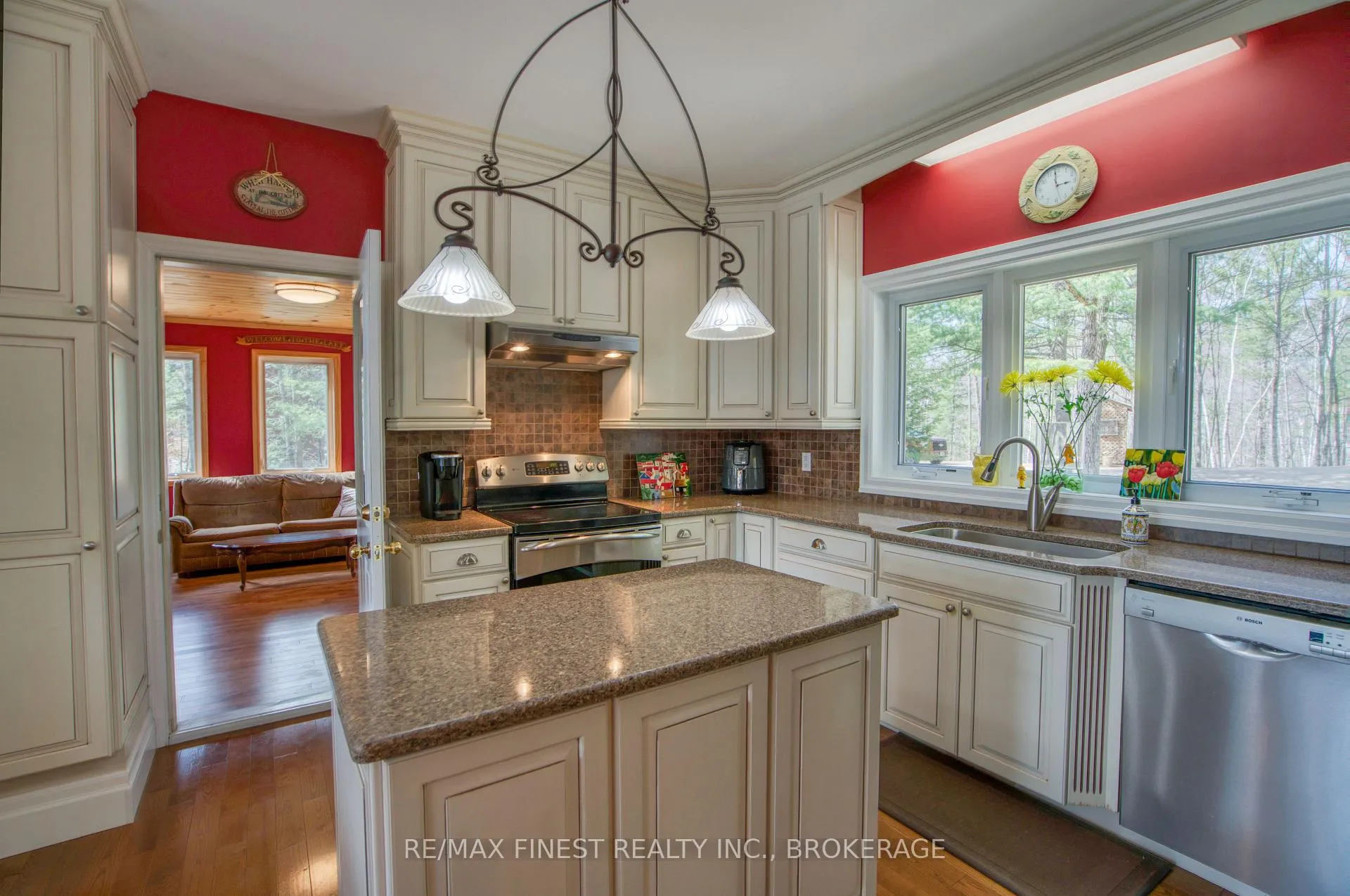 Photo 13 of 1188a Bebris Road, Frontenac, Frontenac Centre — HOMEH