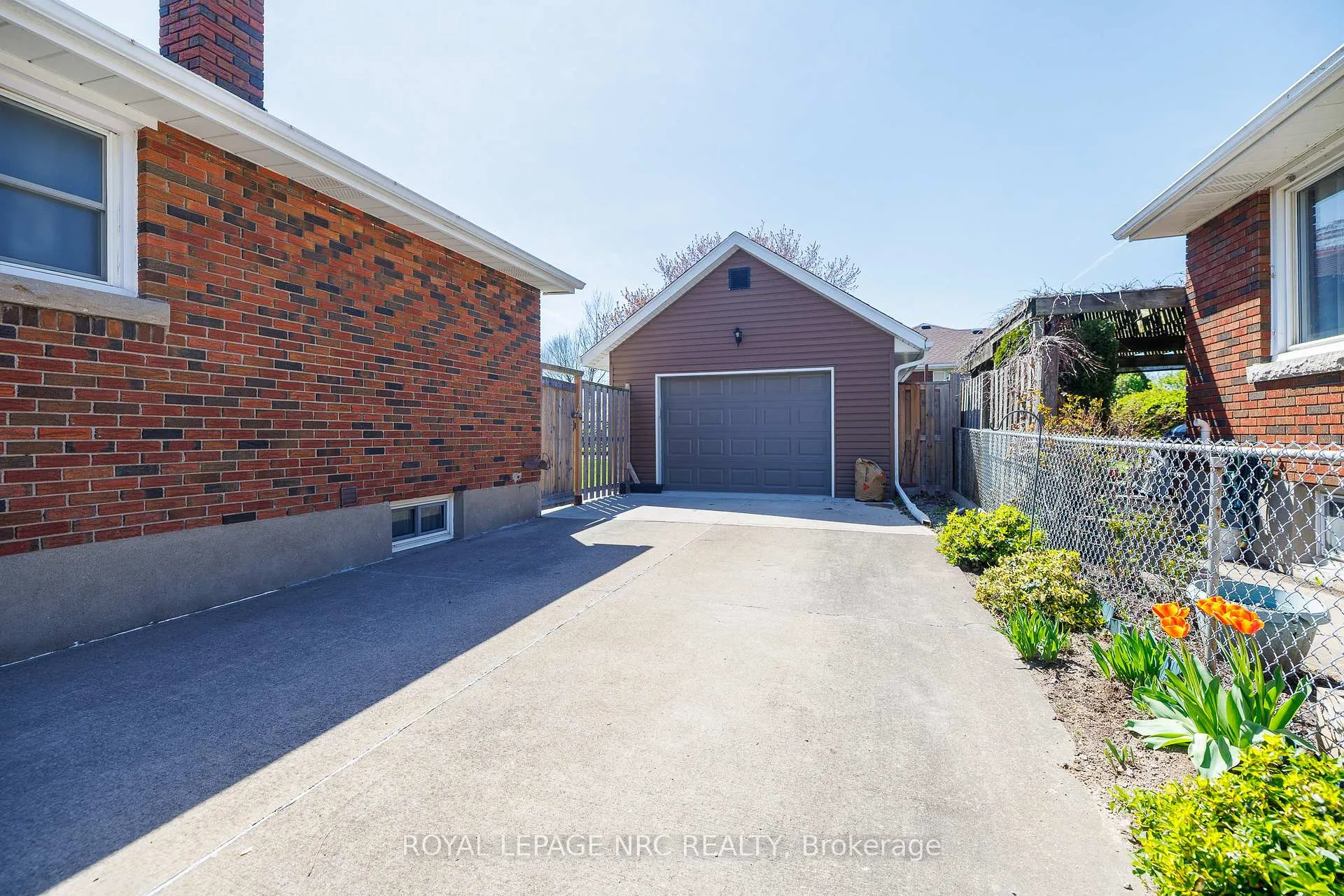 Photo 3 of 73 Queen Street S, Thorold, Thorold Downtown — HOMEH