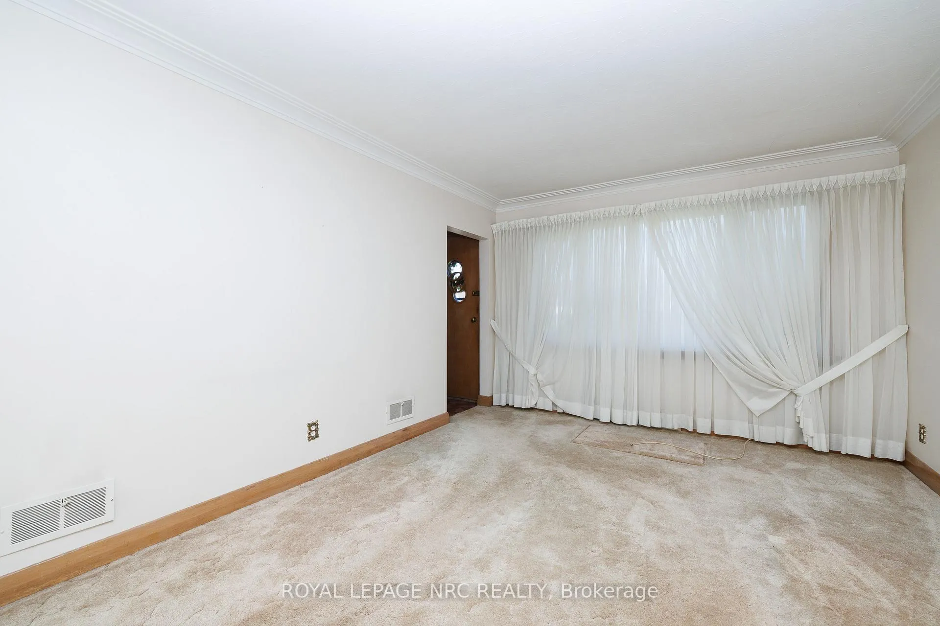 Photo 20 of 73 Queen Street S, Thorold, Thorold Downtown — HOMEH