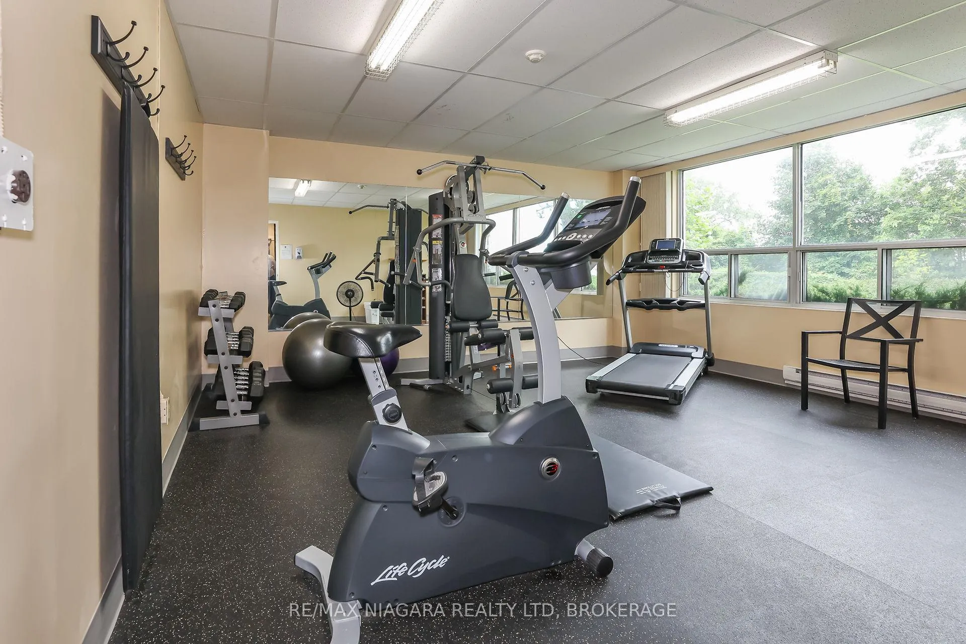 Photo 24 of Unit 1003, 365 Geneva Street, St. Catharines, Fairview — HOMEH