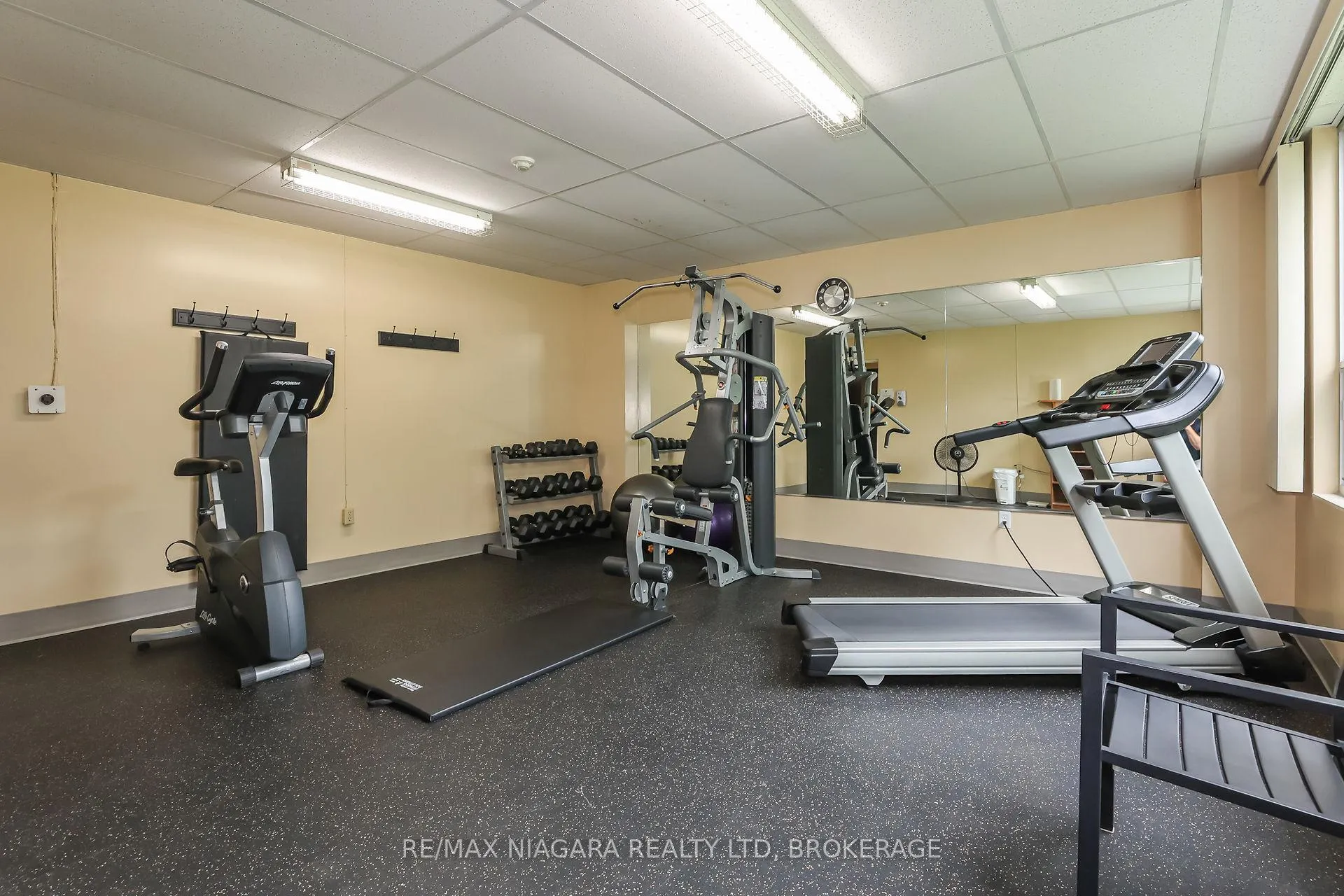 Photo 25 of Unit 1003, 365 Geneva Street, St. Catharines, Fairview — HOMEH