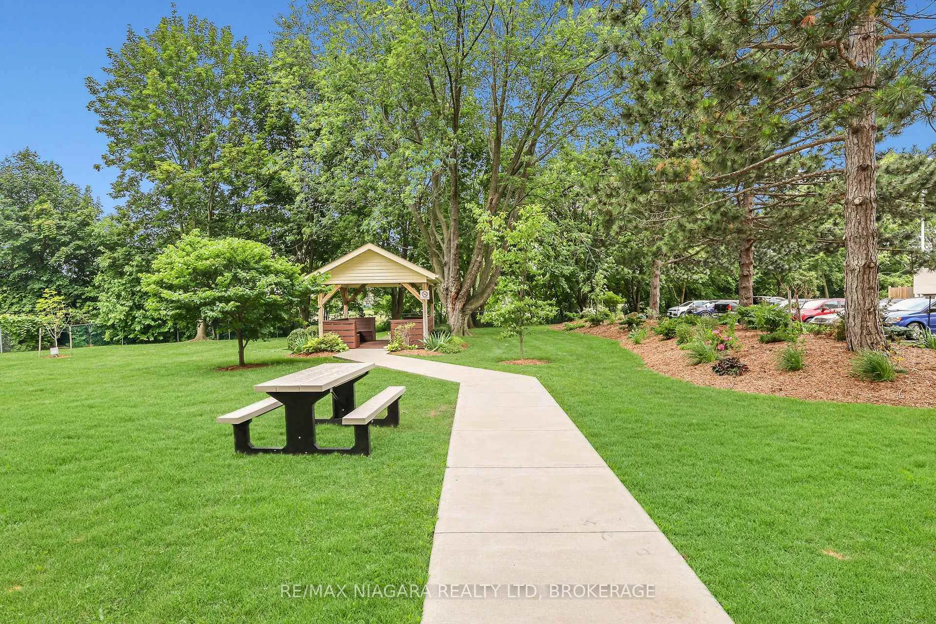 Photo 26 of Unit 1003, 365 Geneva Street, St. Catharines, Fairview — HOMEH