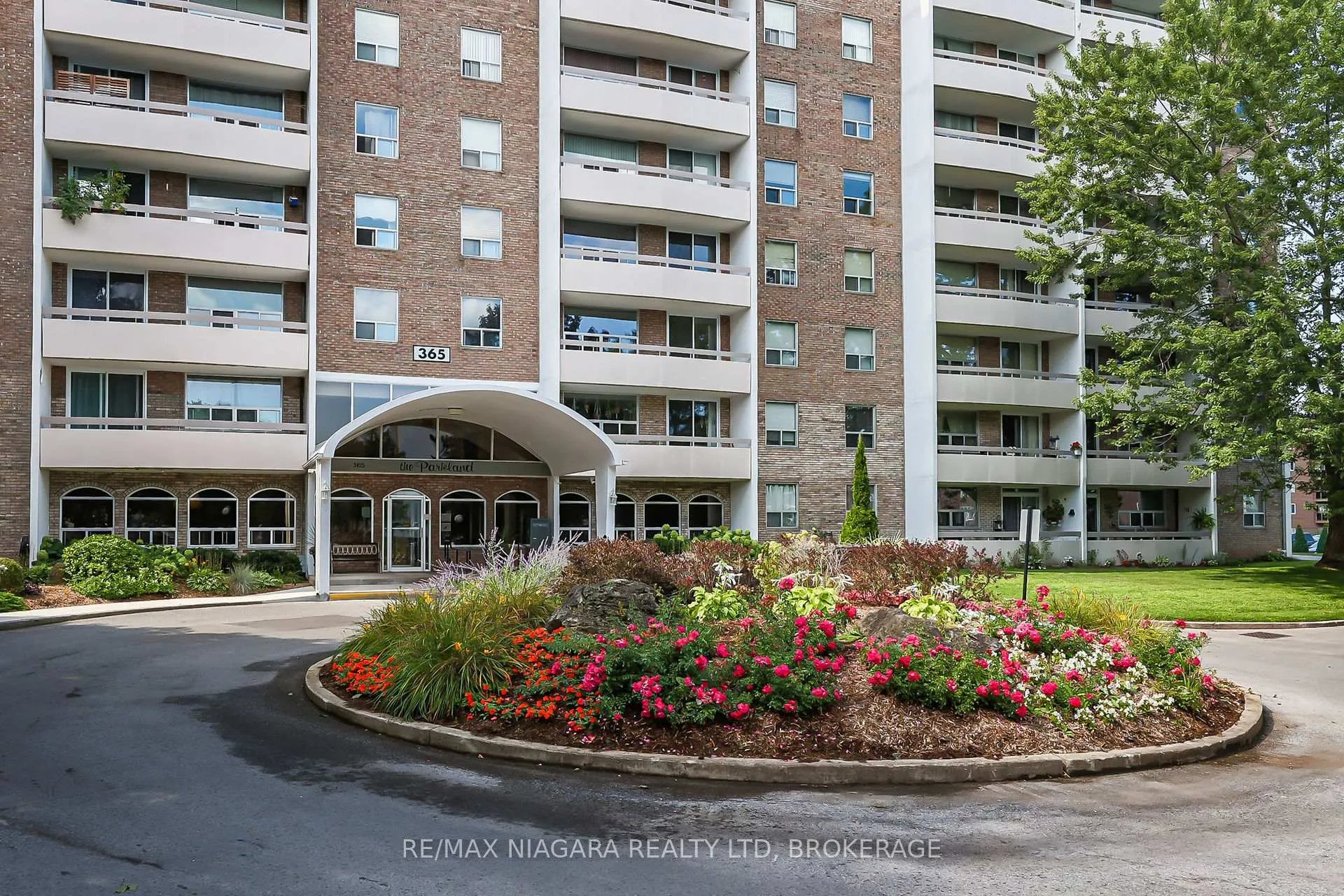 Photo 36 of Unit 1003, 365 Geneva Street, St. Catharines, Fairview — HOMEH