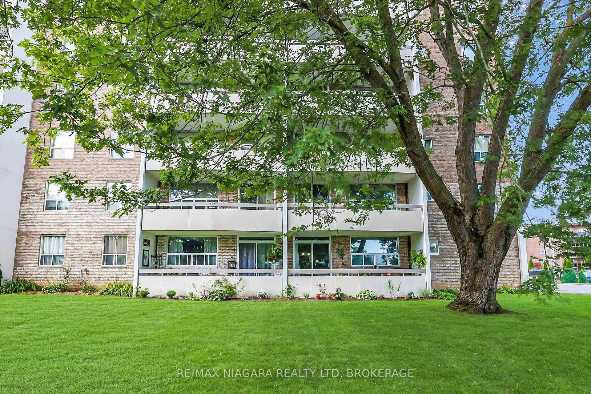 Photo 38 of Unit 1003, 365 Geneva Street, St. Catharines, Fairview — HOMEH