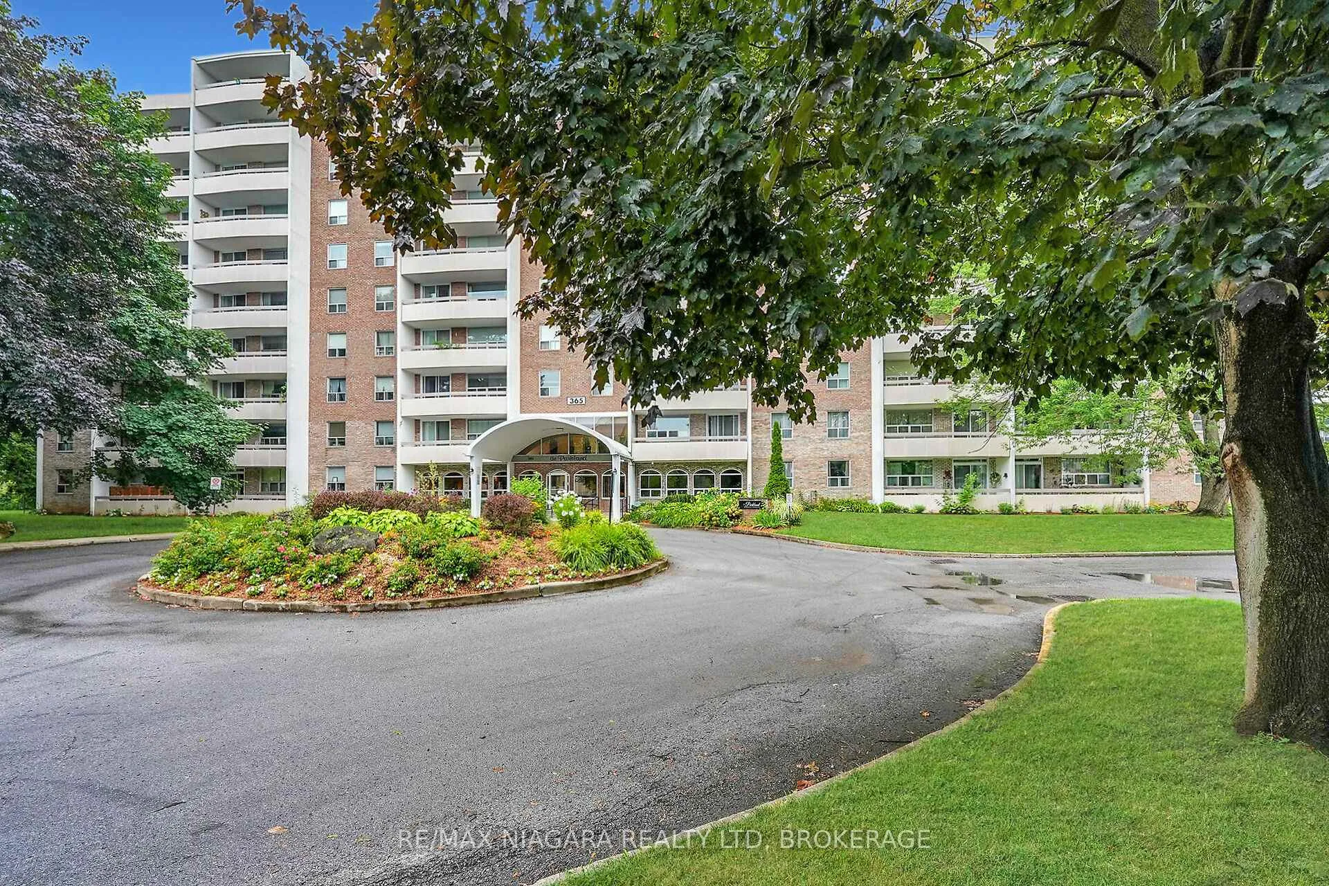 Photo 39 of Unit 1003, 365 Geneva Street, St. Catharines, Fairview — HOMEH