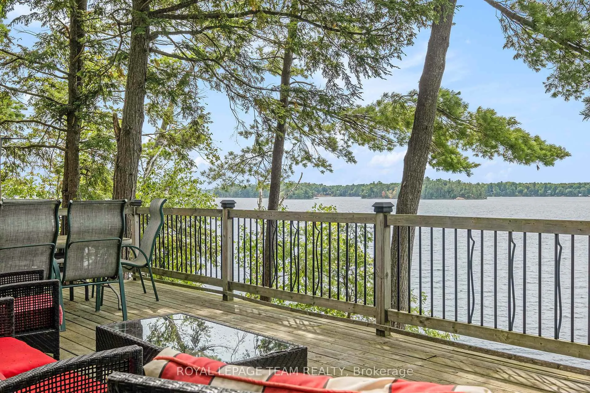 Photo 2 of 18 O9 Road, Rideau Lakes, Rideau Lakes (South Elmsley) Twp — HOMEH