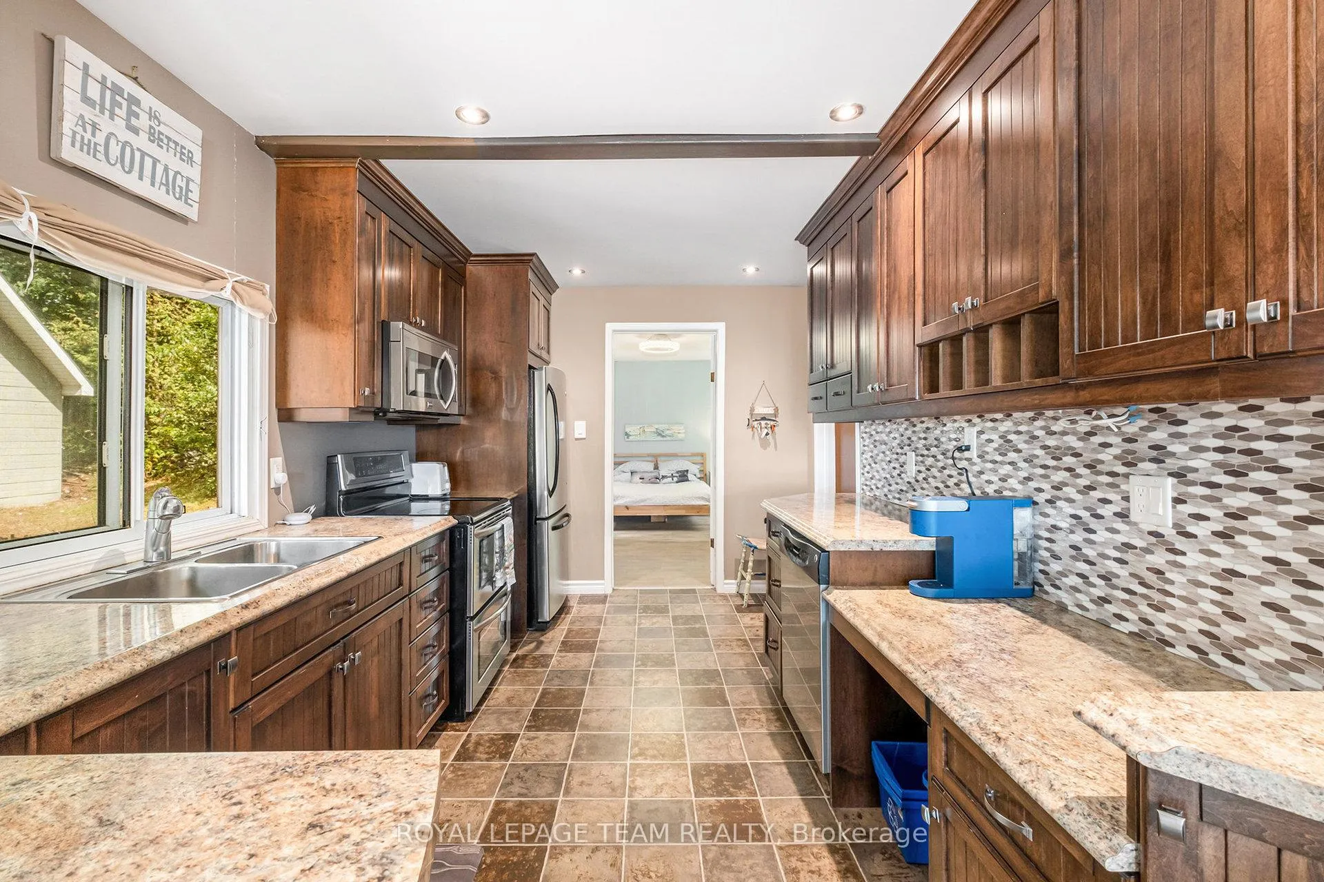Photo 11 of 18 O9 Road, Rideau Lakes, Rideau Lakes (South Elmsley) Twp — HOMEH