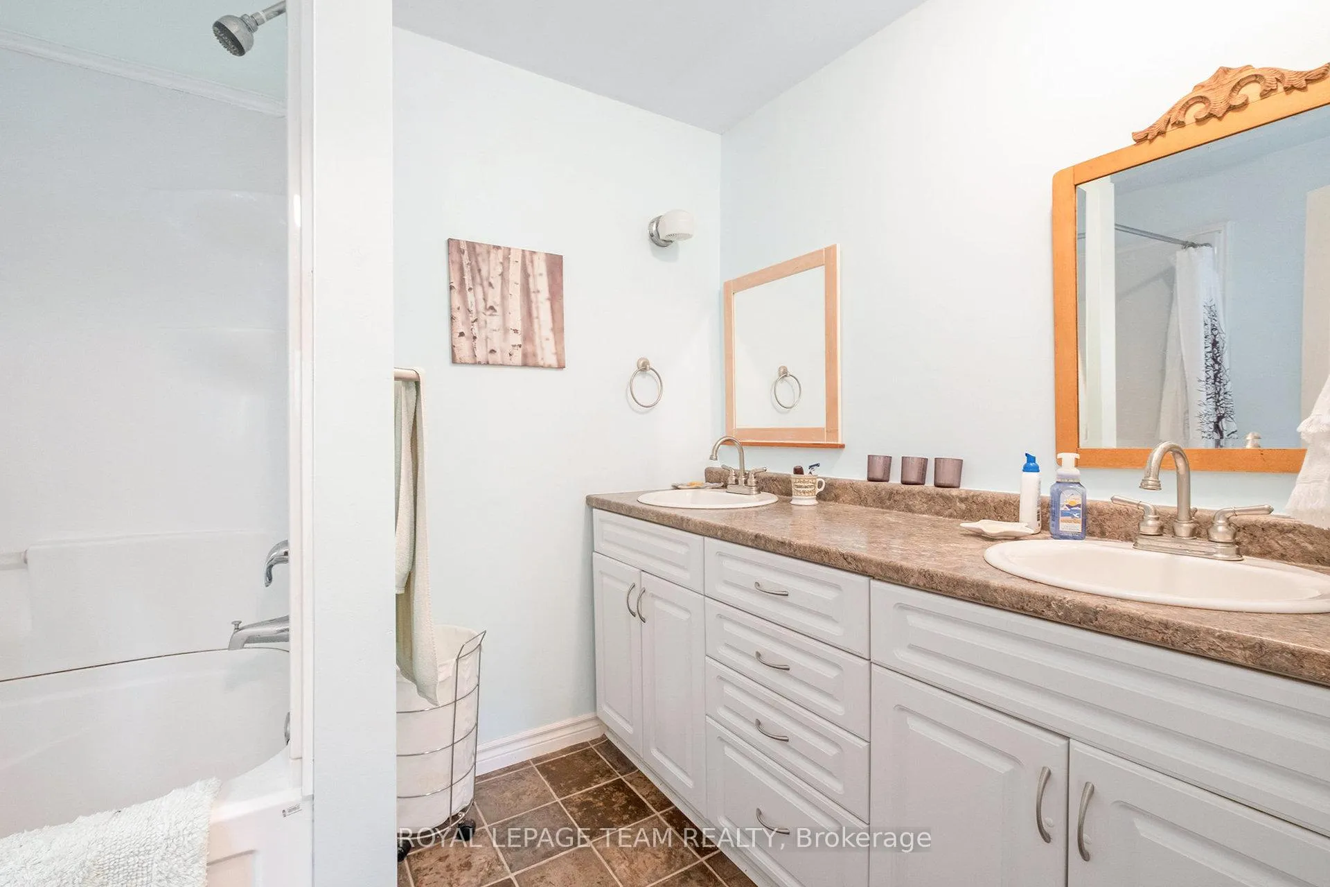 Photo 16 of 18 O9 Road, Rideau Lakes, Rideau Lakes (South Elmsley) Twp — HOMEH