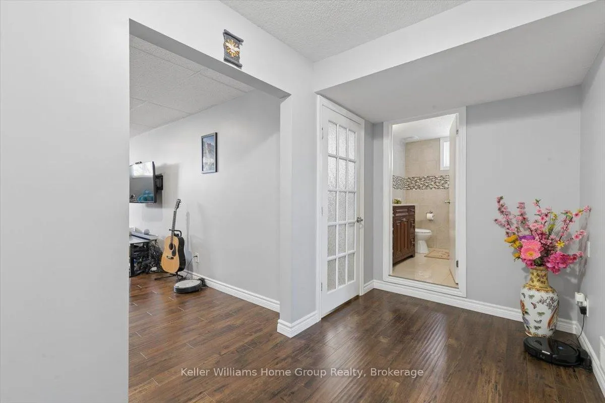 Photo 26 of 1211 Old 8 Highway, Hamilton, Rural Flamborough — HOMEH