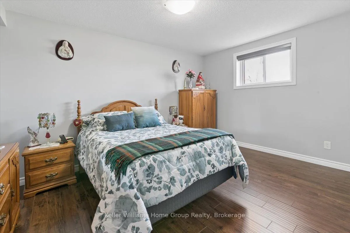 Photo 31 of 1211 Old 8 Highway, Hamilton, Rural Flamborough — HOMEH