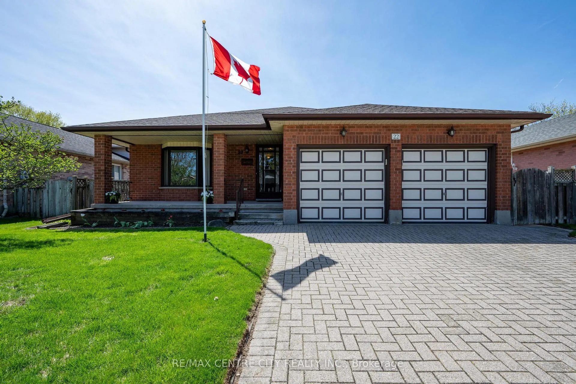 Front of 22 Saddy Crescent