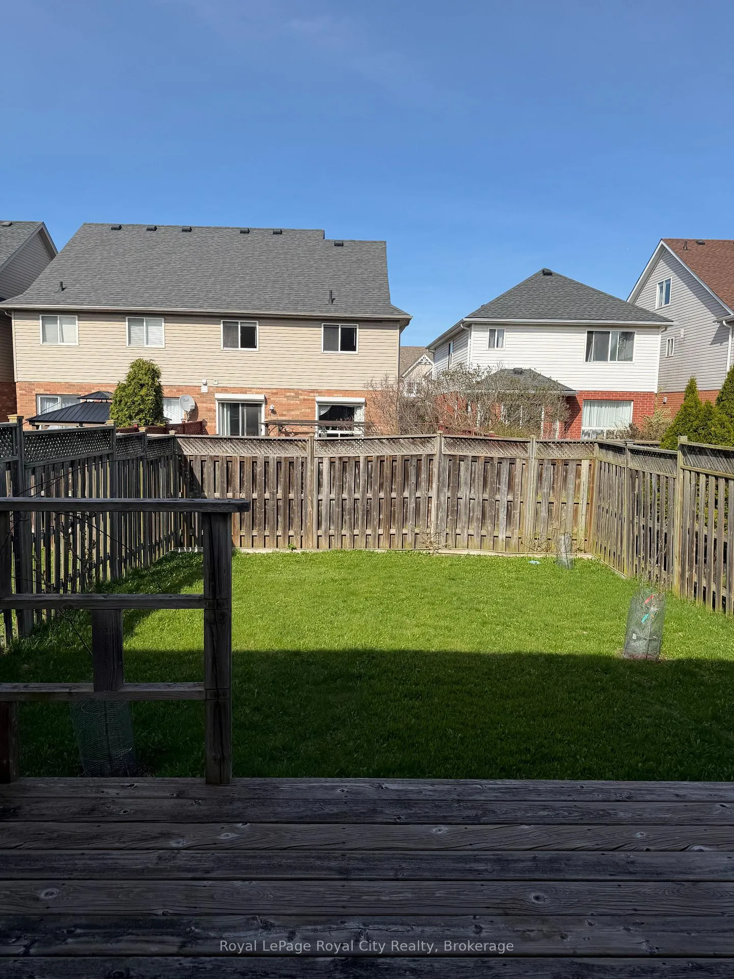 Photo 17 of 48 Eugene Drive, Guelph, Pineridge/Westminster Woods — HOMEH