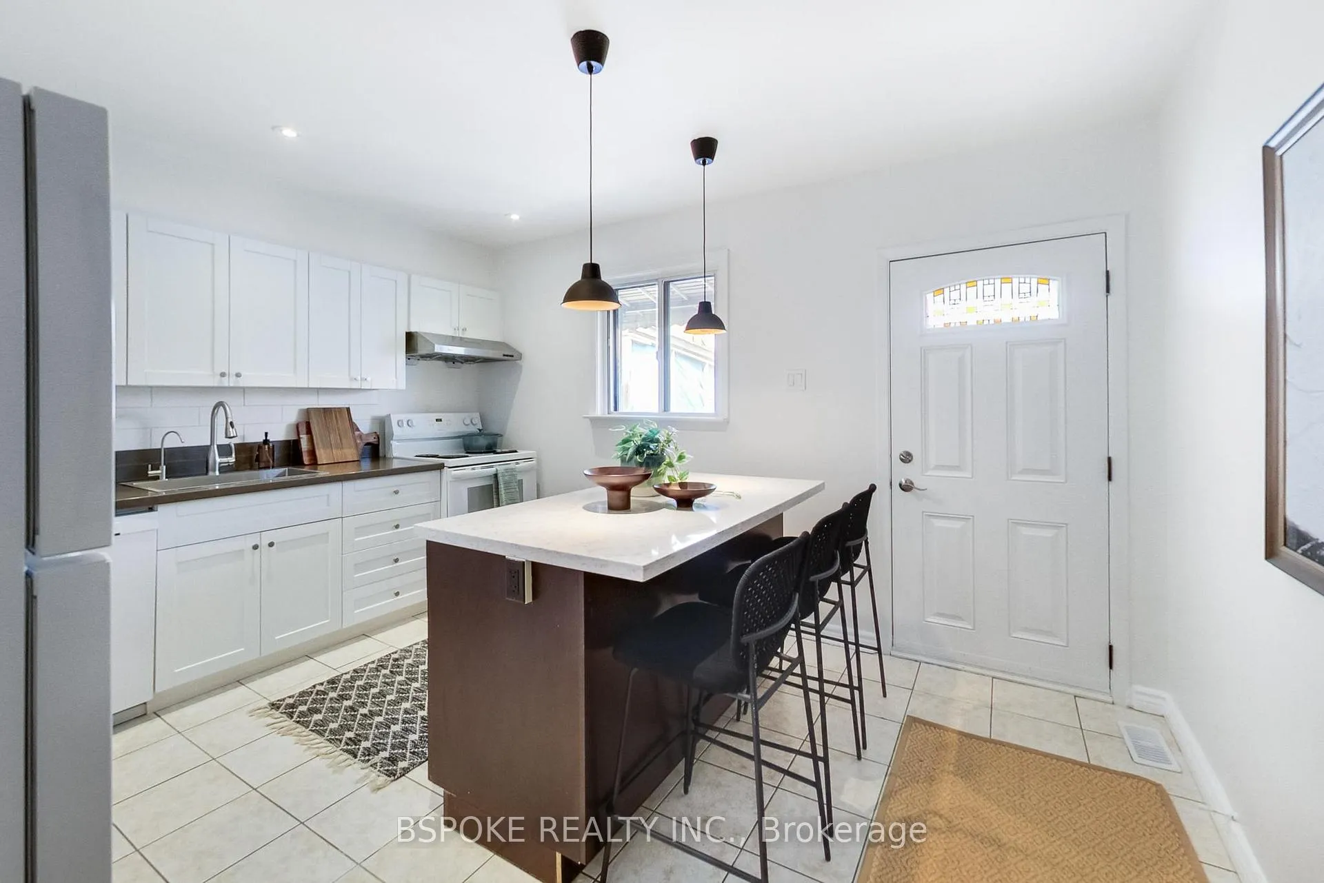 Photo 10 of 317 Boon Avenue N, Toronto, Caledonia-Fairbank — HOMEH