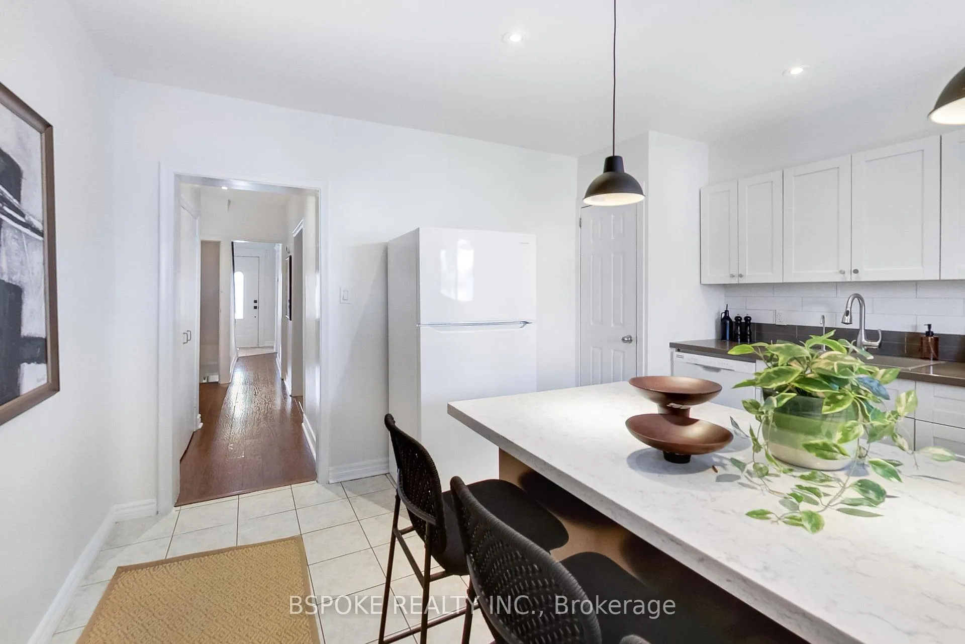 Photo 12 of 317 Boon Avenue N, Toronto, Caledonia-Fairbank — HOMEH
