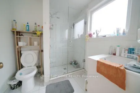 Photo 15 of 73 Buckland Road, North York, Glenfield-Jane Heights — HOMEH