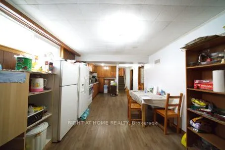 Photo 17 of 73 Buckland Road, North York, Glenfield-Jane Heights — HOMEH