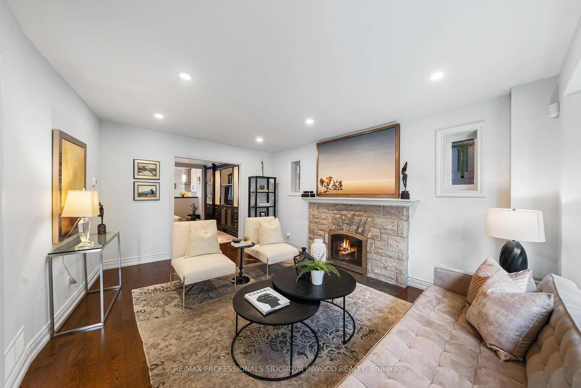 Photo 9 of 82 Mayfield Avenue, Toronto, High Park-Swansea — HOMEH