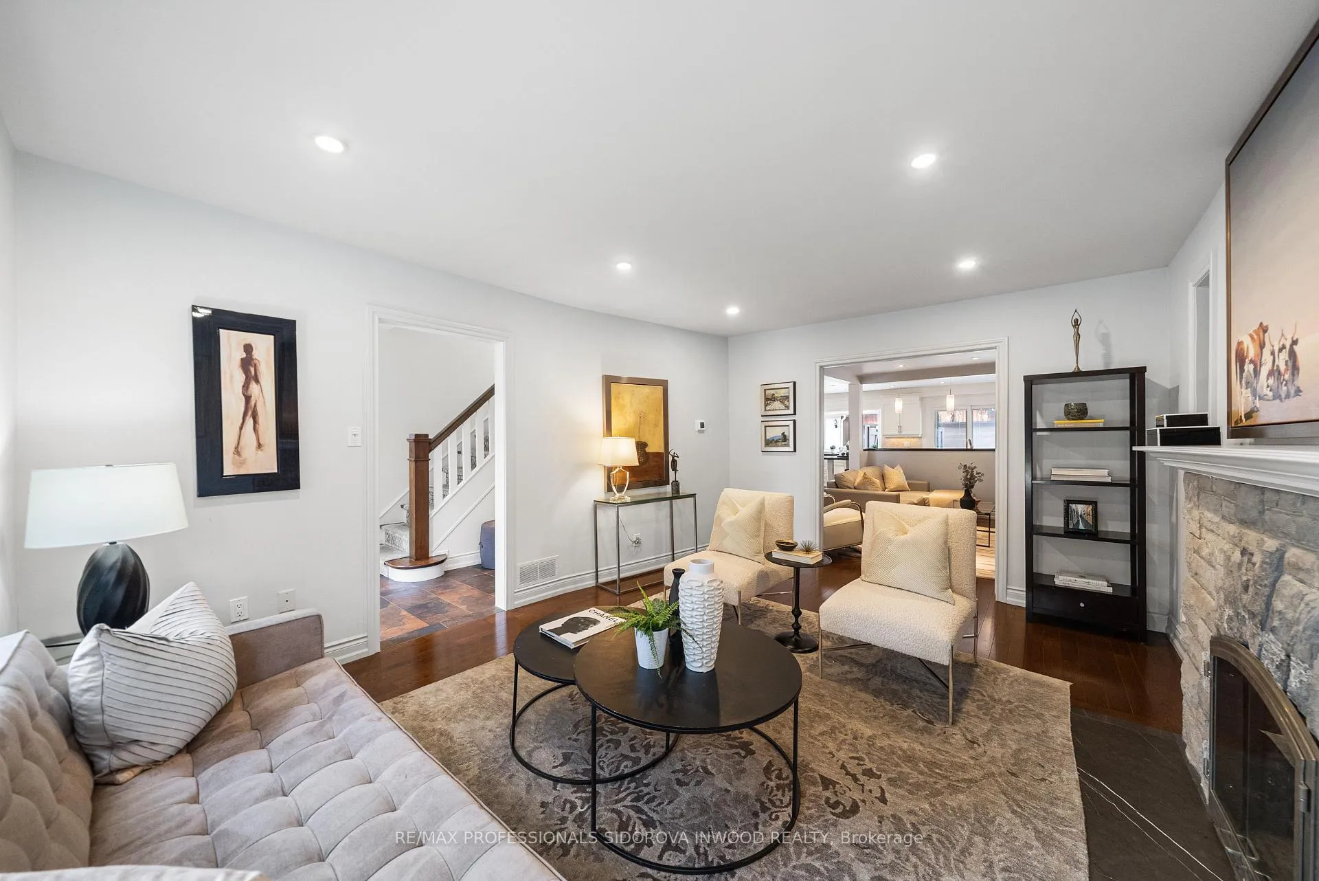 Photo 10 of 82 Mayfield Avenue, Toronto, High Park-Swansea — HOMEH