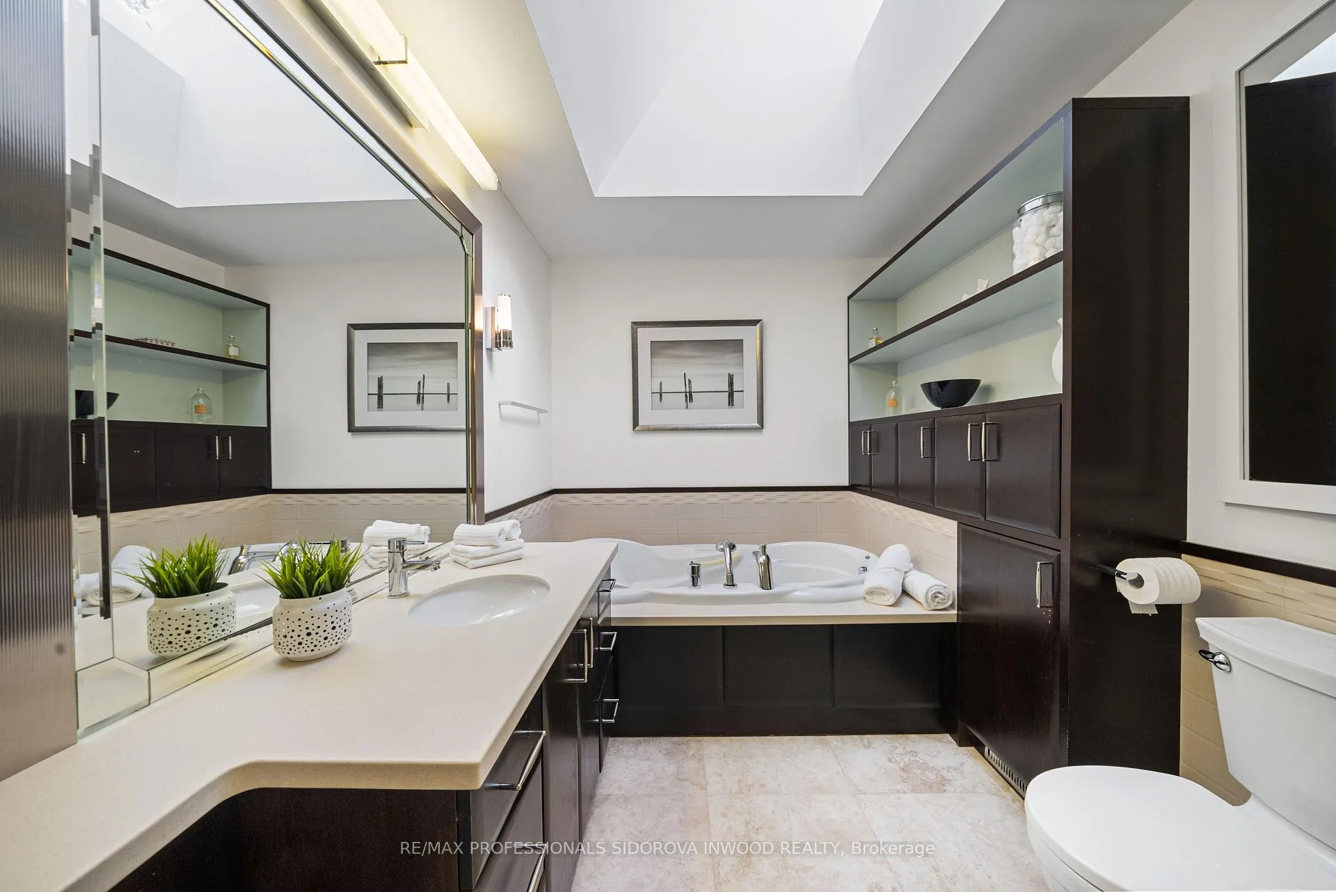 Photo 30 of 82 Mayfield Avenue, Toronto, High Park-Swansea — HOMEH