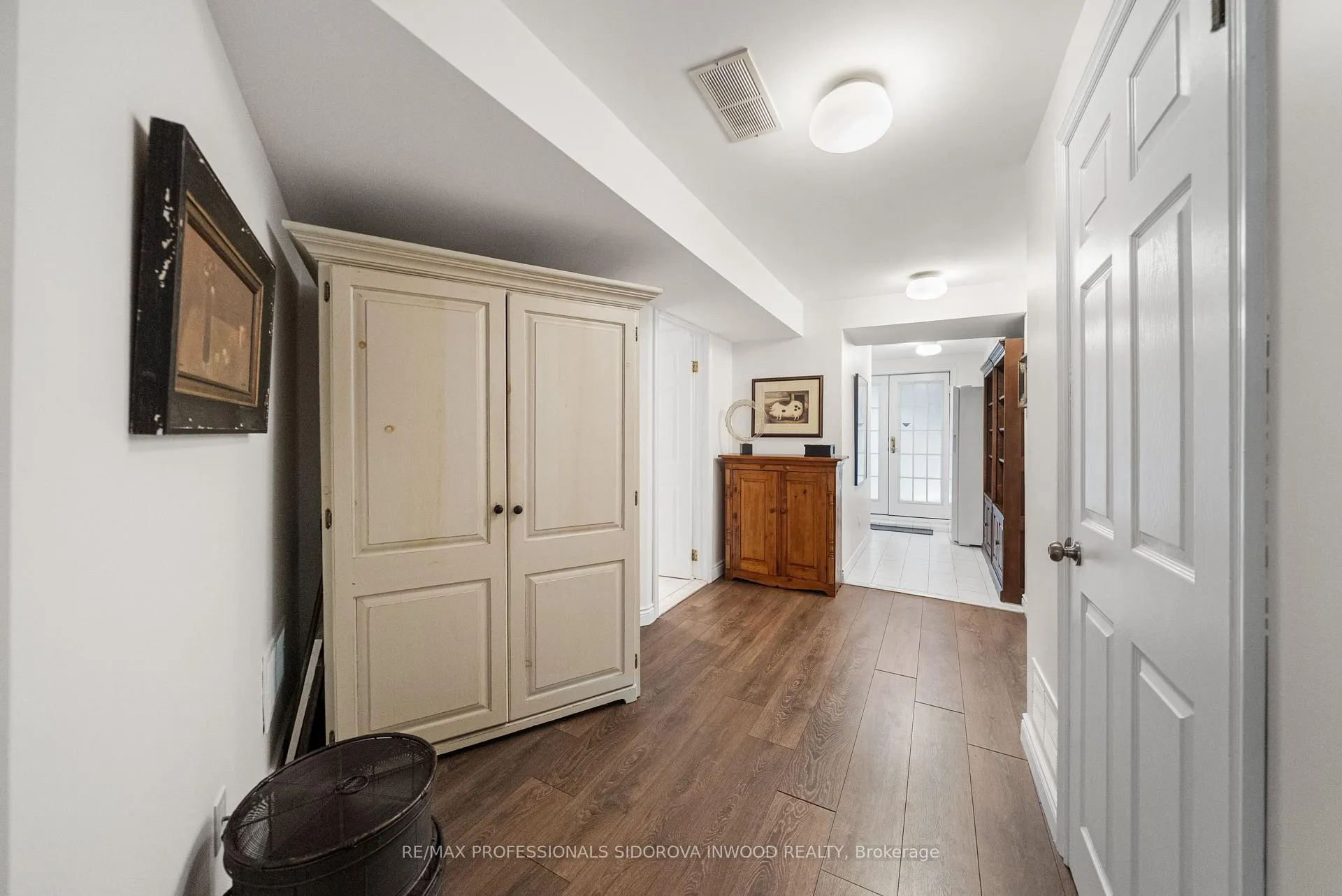 Photo 39 of 82 Mayfield Avenue, Toronto, High Park-Swansea — HOMEH