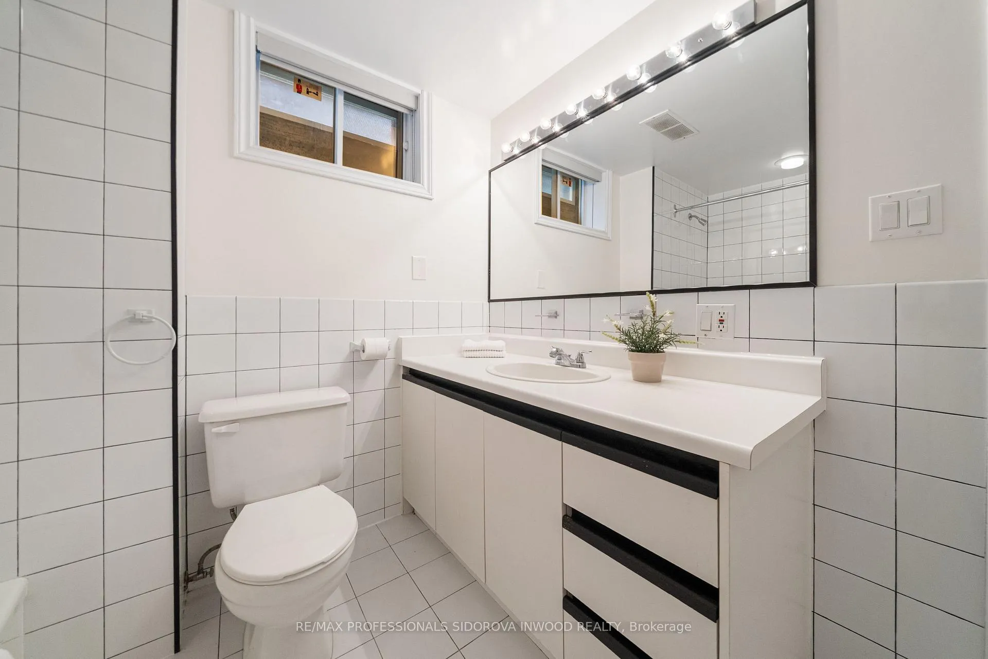 Photo 41 of 82 Mayfield Avenue, Toronto, High Park-Swansea — HOMEH