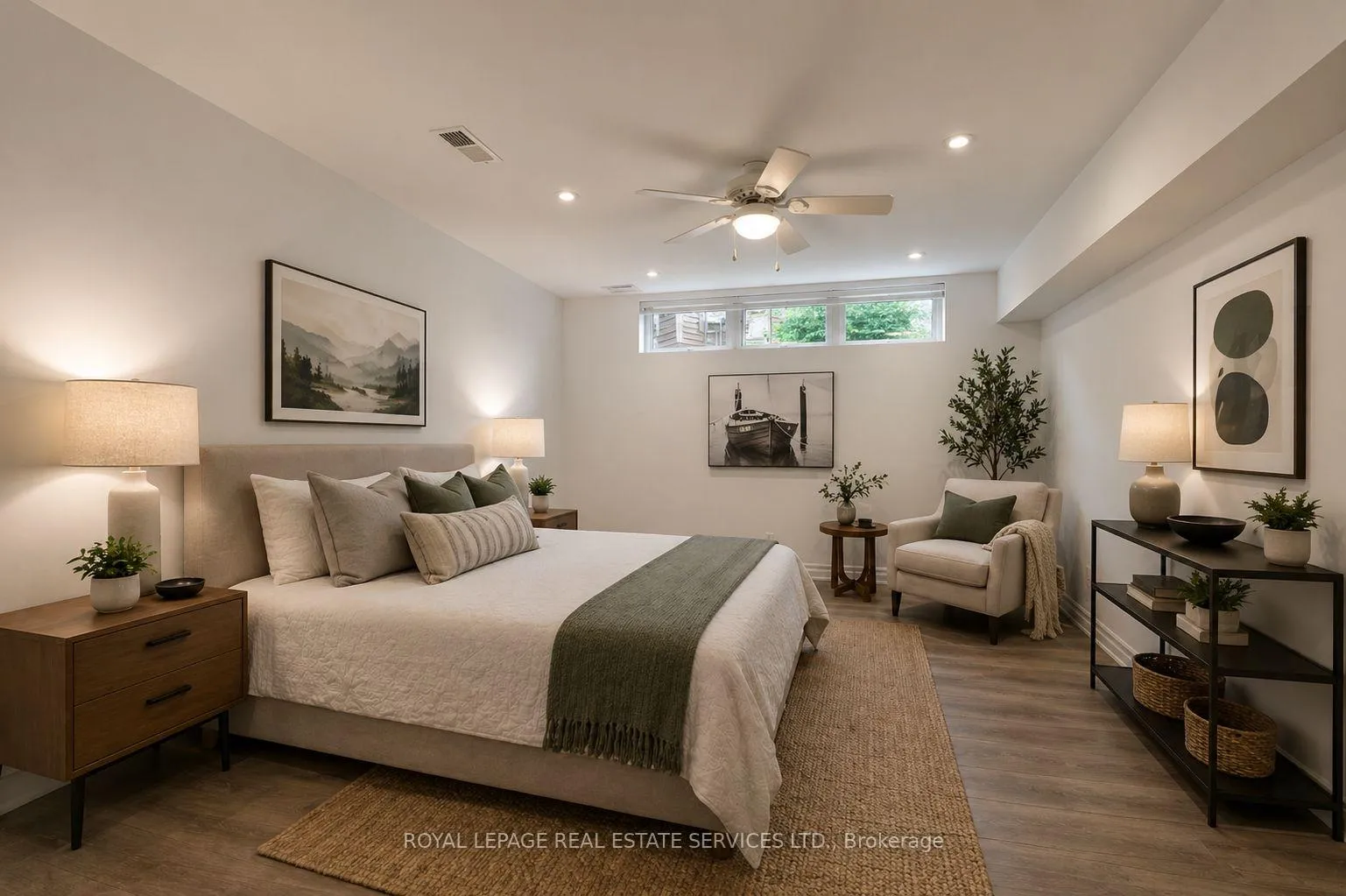 Photo 16 of 1327 Sedgewick Crescent, Oakville, Southwest — HOMEH