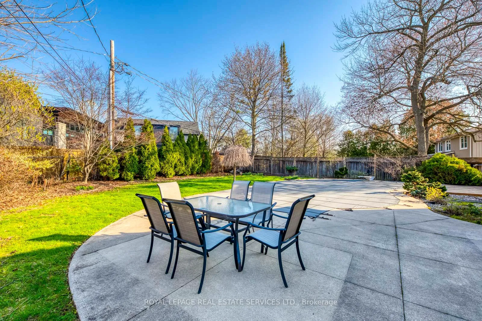 Photo 21 of 1327 Sedgewick Crescent, Oakville, Southwest — HOMEH