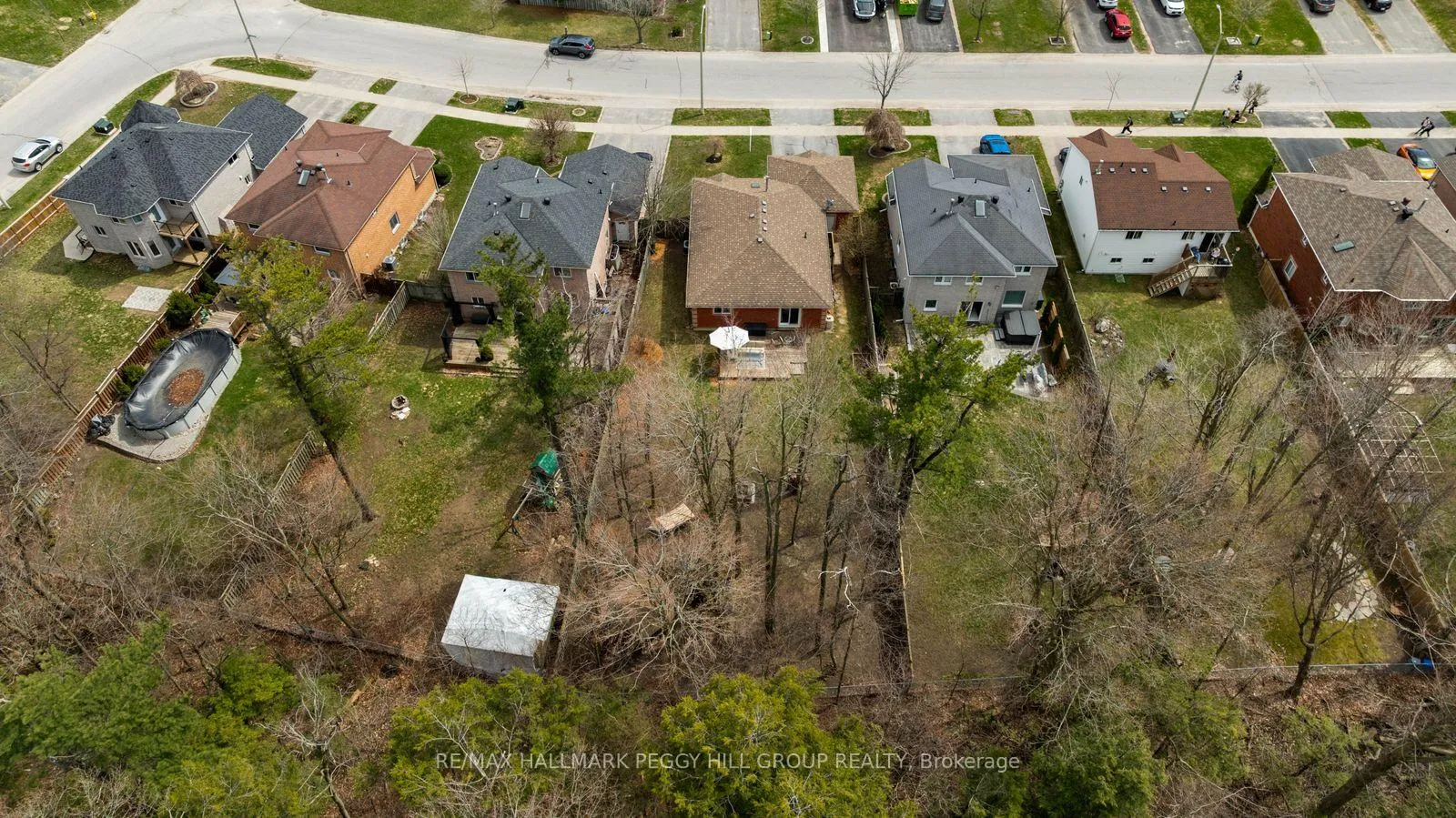 Photo 22 of 8 Holly Meadow Road, Barrie, Holly — HOMEH