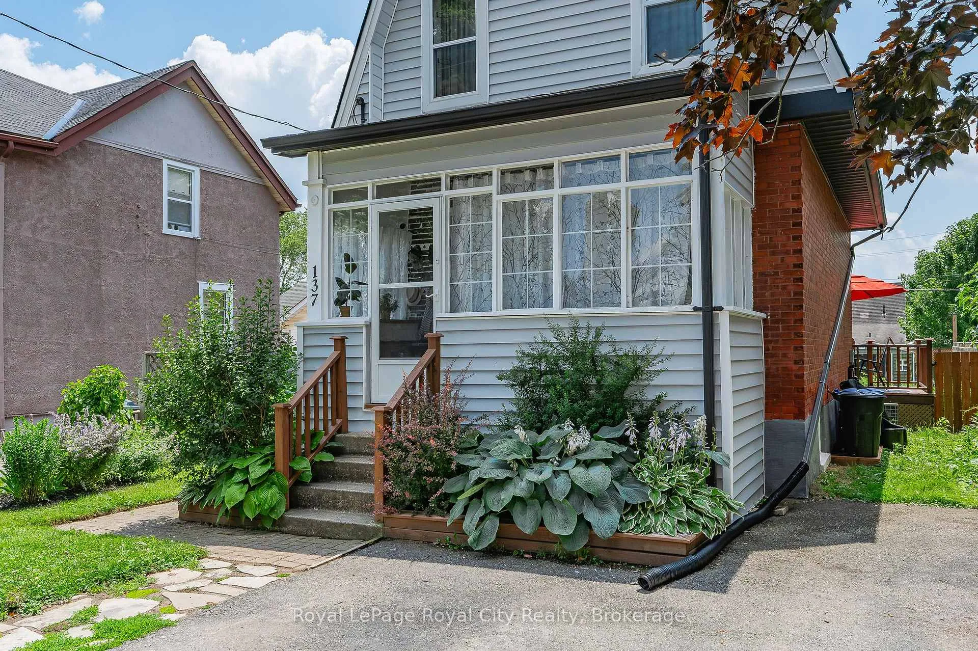 Photo 3 of 137 Perth Street, Stratford — HOMEH