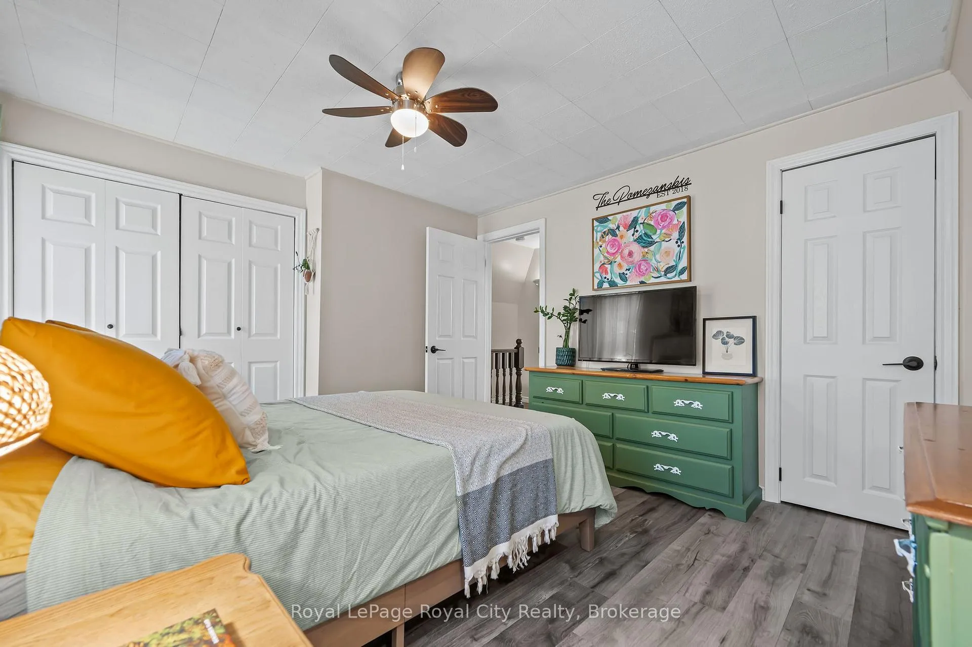 Photo 18 of 137 Perth Street, Stratford — HOMEH