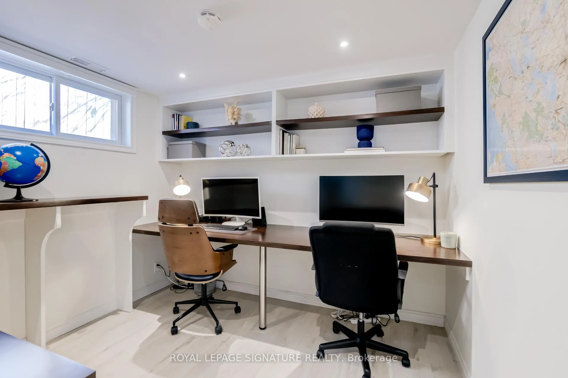 Photo 24 of 71 Roseland Drive, Etobicoke, Alderwood — HOMEH