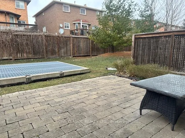 Photo 7 of Unit 105, 2396 Major Mackenzie Drive, Vaughan, Maple — HOMEH