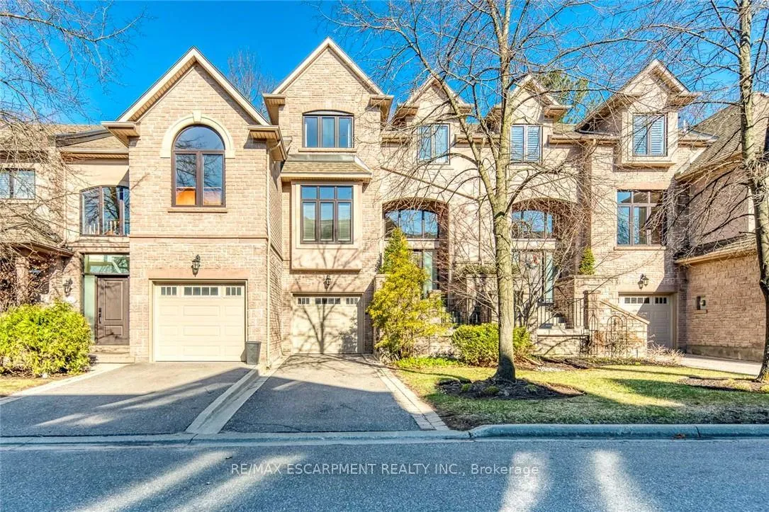 Front of Unit 5, 2303 Hill Ridge Court
