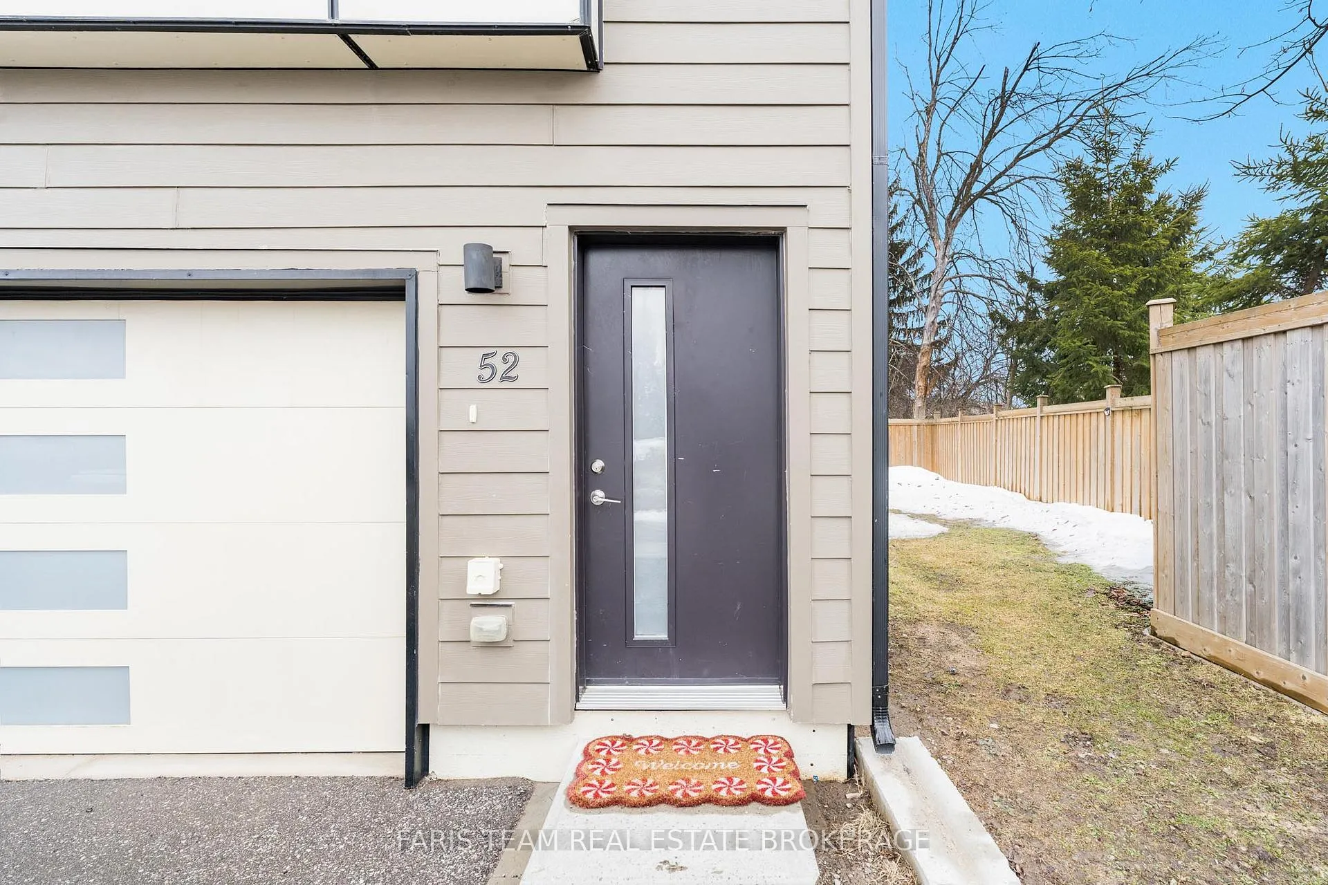 Photo 2 of Unit 52, 540 Essa Road, Barrie, Holly — HOMEH
