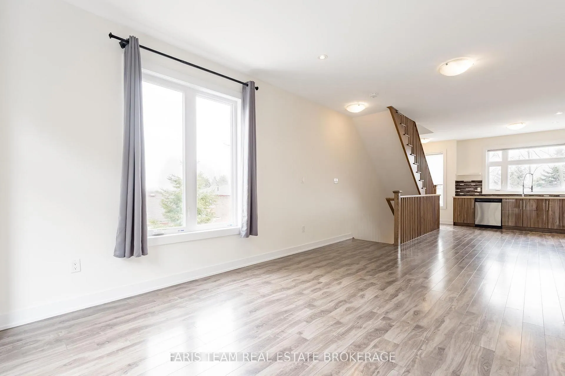 Photo 10 of Unit 52, 540 Essa Road, Barrie, Holly — HOMEH