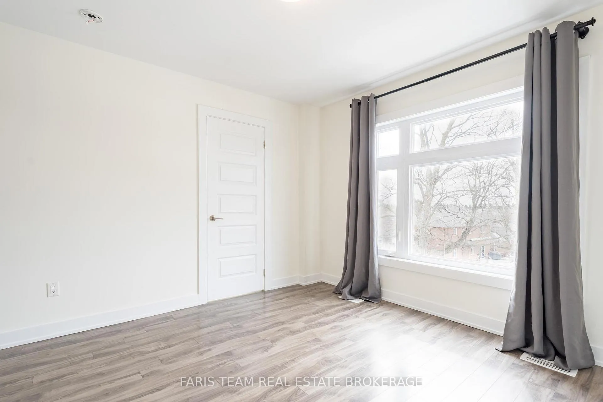 Photo 14 of Unit 52, 540 Essa Road, Barrie, Holly — HOMEH