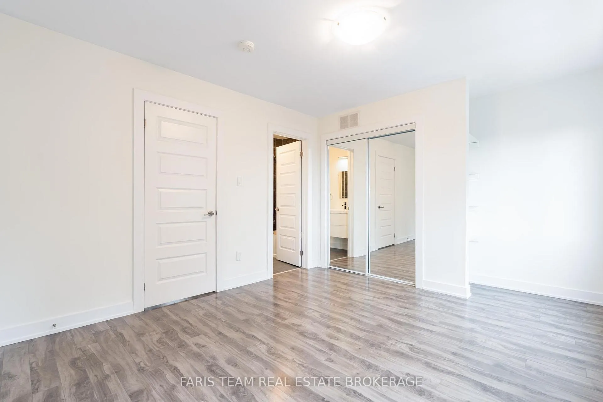 Photo 18 of Unit 52, 540 Essa Road, Barrie, Holly — HOMEH
